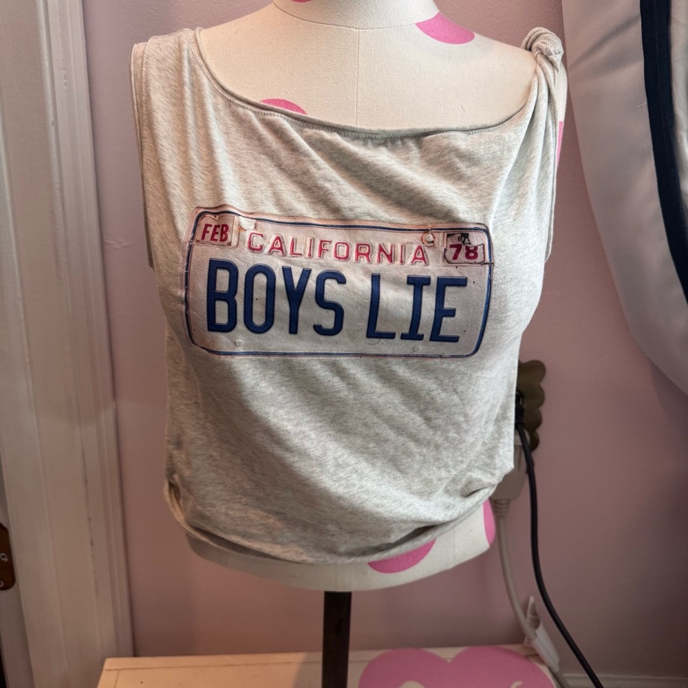 Boys Lie Logo Sold Out Twist Sleeve Tee